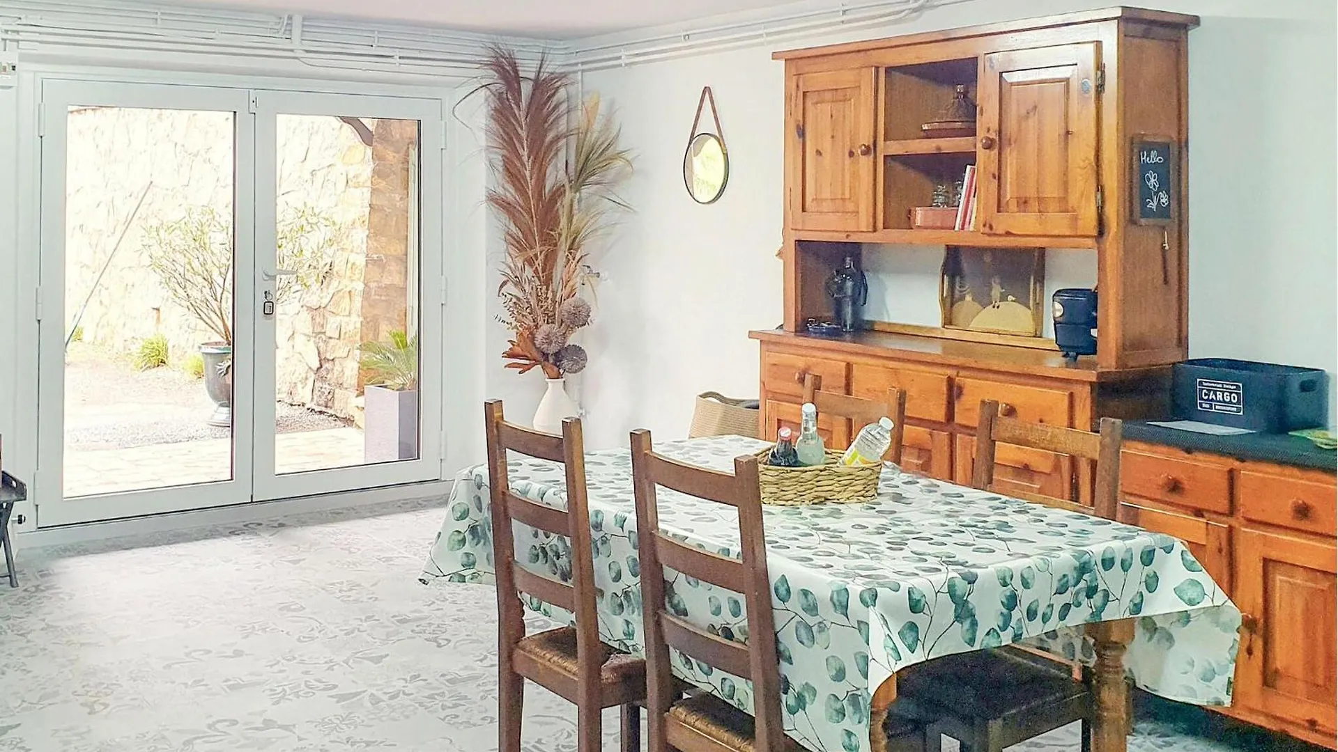 2 Bedroom Cozy Home In Tabre 0*,  France